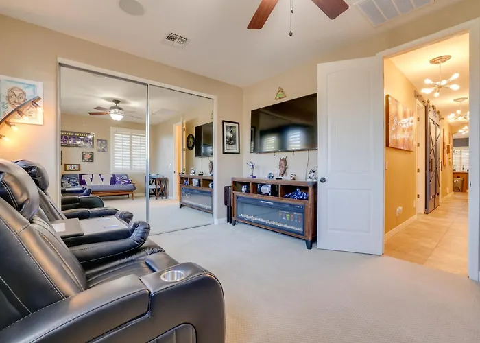 Holiday home Putting & Hot Tub: Retreat! *